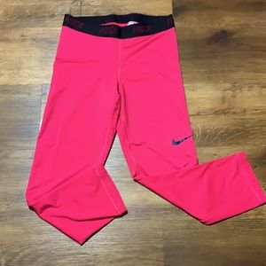 Nike Dri-Fit Pink Capri